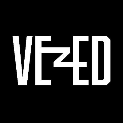 Creator Independant of video game, 2D, UI/UX artist 🎮
Auto entrepreneur and creator of GiveCom : society of all visual communication 🚀and GiveGame Studio