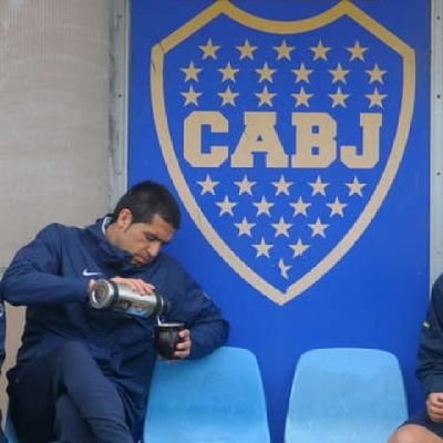 Estudiante UNNE, Ingenieria Agronomica. Hincha del mismo Club que Román 💙💛. Que sea lo que Messi 🙏🏼 quiera.
⭐🌟⭐
18/12/22