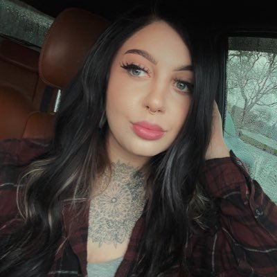 TequillaBeamer's profile picture. Staring at your silhouette with a DB