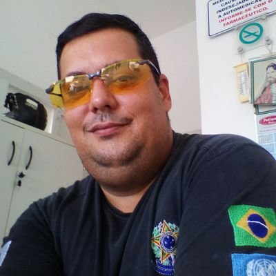 Trabalhando com provedor de internet e sou motorista socorrista