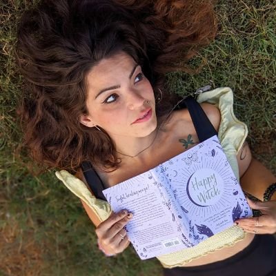 Secular Chaos Witch ✨ Author of Witchcraft Therapy, Happy Witch, & Feral Self Care (Oct 2023) https://t.co/J5pqMAtMKU & https://t.co/oejro3Od33