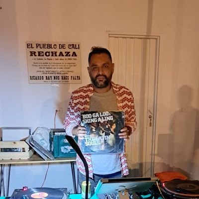 Comunicación, prácticas creativas y entorno digital. Director @comunicaicesi. Melosociómano y el alcalde del barrio. Opiniones personales.