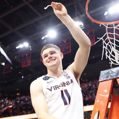 @uvamenshoops