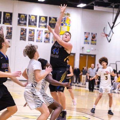 | Blackhawk Christian HS 2025 | 6’3” | 245 lbs | Traction Athletic Performance 💪🏼 | 🏀#44 C/PF | 🏈#70 OL/DL | Email: noahneumeister1997@gmail.com |