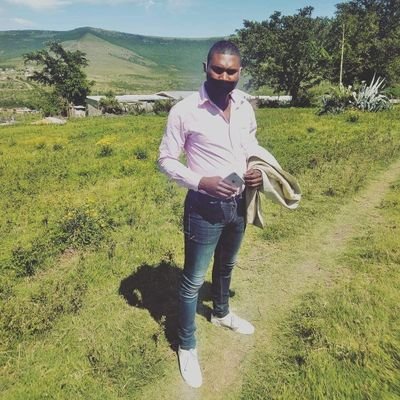 NdyolasheXhant1's profile picture. 