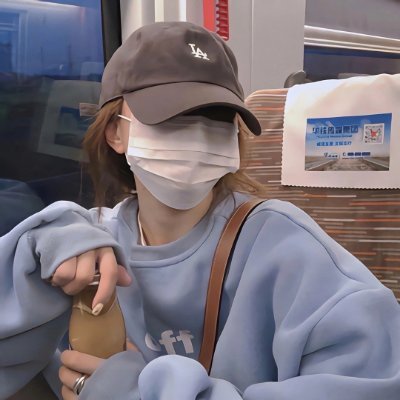 yhcdxmm's profile picture. 希望下一次是双向奔赴！