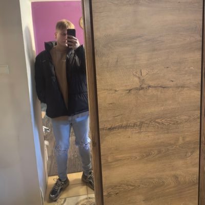 pecho_kristian2's profile picture. 