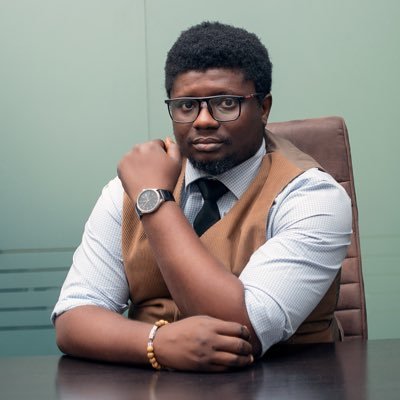 Purchaser, Photographer 📷, One Young World 🌎 Ambassador, Lover of God🙏, Passionate about Nigeria.