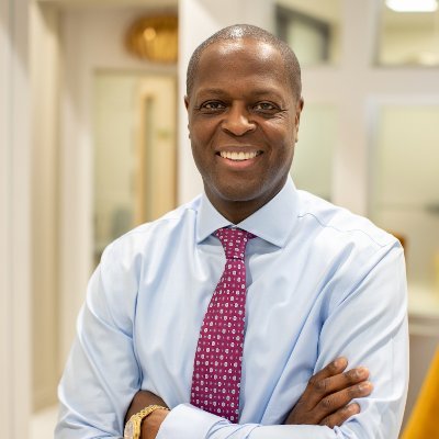 🌎🏆 World Renowned Sports Physician
👨⚕️ Expert in Regenerative Orthopaedics
📈 Pioneering Treatments in the UK