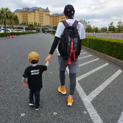 shin20181717's profile picture. 中国語と英語が割と達者。 渋谷の路上で困ってそうな外国人に話しかけて相談に乗ってあげたら、うちの商品買ってくれたし、ガチの大富豪だった嘘みたいな経験があります。