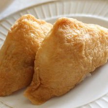 成人済。いなり寿司は三角派🦊食べるのが大好き。銀髪、強めなお姉さん、あと銀髪は大好物。コミュスキル 留年。自撮りとツーショ下手くそマン過ぎて撮るのをやめたら悪化した😇