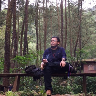 NazmudinQ19's profile picture. Tetep seuri sanajan hate nalangsa adalah ciri-ciri jalma anu hebat, kuat tur loba jerawat.