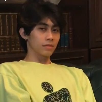 un1ty_react's profile picture. hint password: suara bangsen di ava, tiga kata tanpa spasi, pakai o bukan u👀