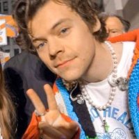 sarahᴴ loves harry🛰️🪐(@goldenrryhrry) 's Twitter Profile Photo