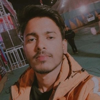 An engineering student and explorer.
Electrical engineer
Loves to travel🌍