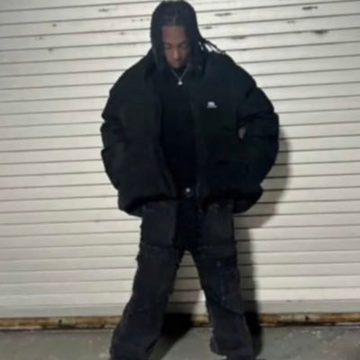 JessesWorld3's profile picture. Ig @imhesse