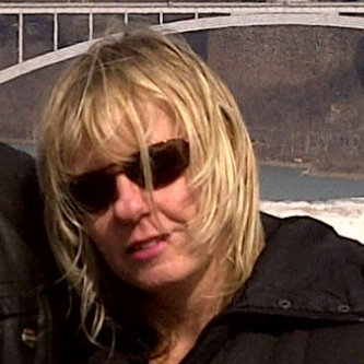 kimtastico's profile picture. who really cares what I write ??? it’s really how I behave day to day not what I write in this bio