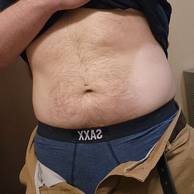 Just a horny masculine white boy thats trying to figure out the Twitter scene. Collabs are open, currently in Tennessee. Let's chat! ❤️