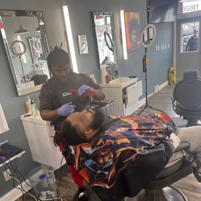 CLE, OH 📍 LICENSED BARBER 11626 MADISON AVE, 44102💈 APPOINTMENT & WALK IN’s WELCOME IG: @louie_x_barber https://t.co/Pg5MnhRyaJ