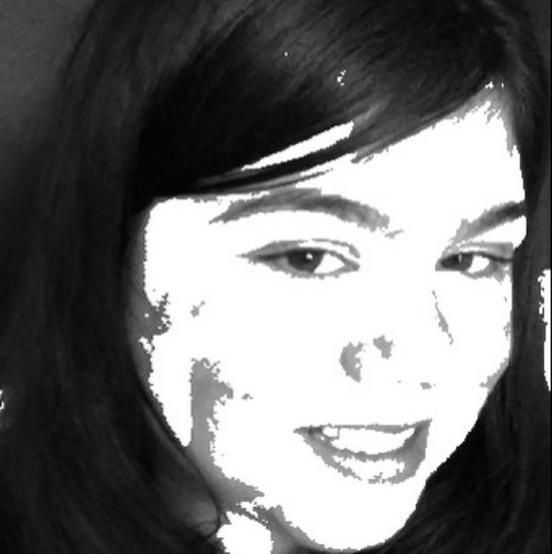Mommy to a crazy 3rd grader (!!?!!), Foodie, book lover,, &travel lover. I tweet about life including my type 1 diabetes and mommyhood.