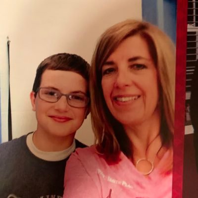 lesliecurrie6's profile picture. Global Digital Marketing Manager