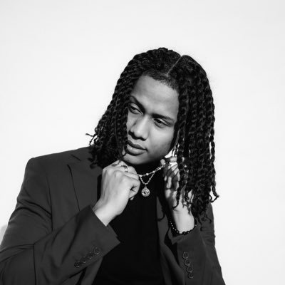 ekemiller's profile picture. Product designer