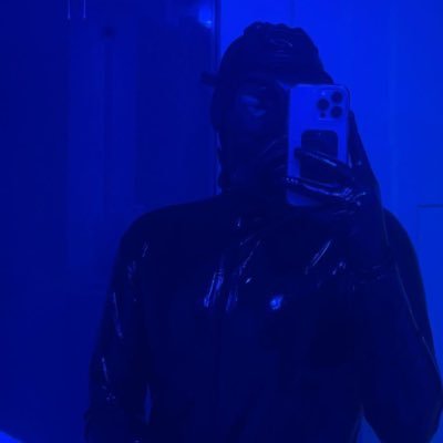 kinkyboy_02's profile picture. 