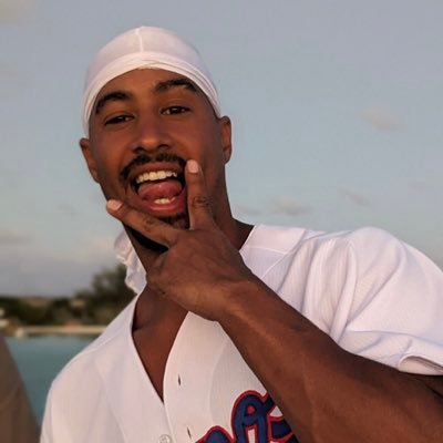 Monkeyyboyy1's profile picture. 