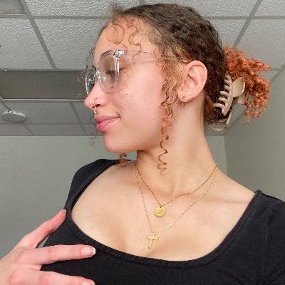 WarnsleyLaraya's profile picture. It ‘26🧡🖤
👻- lrwarnsley
Insta- larayawarnsley
