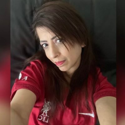 NO DMS. A massive #LFC fan #LFCFamily fb #StevenGerrardGOAT Every minute of every day I miss you Sis @krishchand4 more than words can say🙏🏼#FindACureForCancer