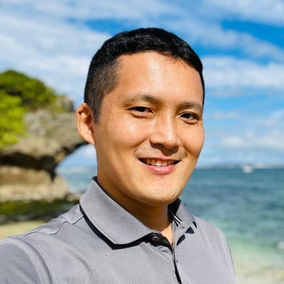 起業&会社経営を成功させるお金の話をわかりやすく毎朝配信|40歳で事業譲渡して東京から沖縄へ移住|経費削減コンサルタント|キャッシュフローコーチ®|24歳で起業|会社経営18年|3年間でセミナー動員3,000人超|ビジネスの仕組み化が得意|プロフ➡︎ #結果が出なくても人のせいにしない