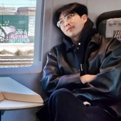 #SUGA : once we go to the military, i hope y'all fuckasses stop using our names for free clout!