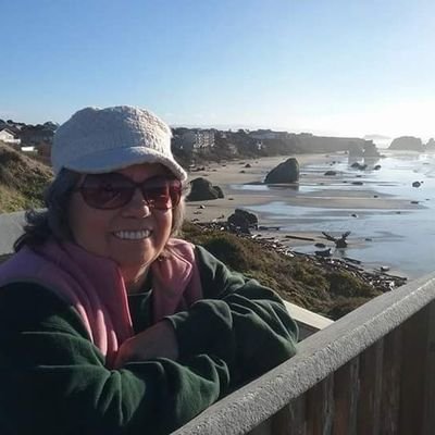 bethporter4's profile picture. 