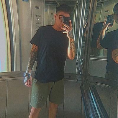 _LucasLinares's profile picture. Odian mi peli pero aman mi personaje
 
Creando mi propia suerte!
Disfrutando mi desarrollo personal.

Papa de Fran♥
Mi razón de vida y éxito!