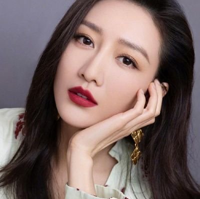 rJ7yNy4pMR5KHce's profile picture. 