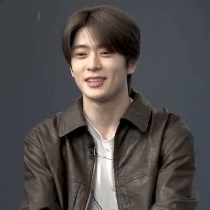 jeongyun0_'s profile picture. ㅤ⌕   ﹏    ♥︎    𝐋✿𝐕𝐄 𝐏𝐋𝐀𝐂𝐄     !      🎥