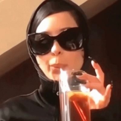 eelleira_'s profile picture. IG: @eelleira_ || IG: @ariworksnyc