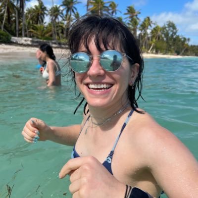 product mgmt @nanopore!| DNA seq nerd obsessed with rock climbing, triathlon, skiing, cycling, dessert.. (she/her)🏳️‍🌈| *all tweets=my own opinions *