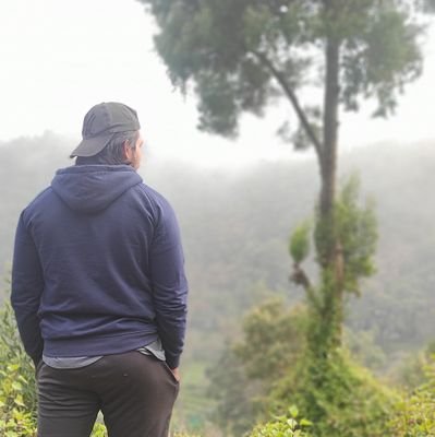 NithinBrown's profile picture. Humble attempts