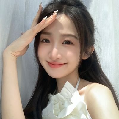 limaodejie's profile picture. 吃货一枚，喜欢在推特分享生活的美好，欢迎关注 喜欢小吃货的，