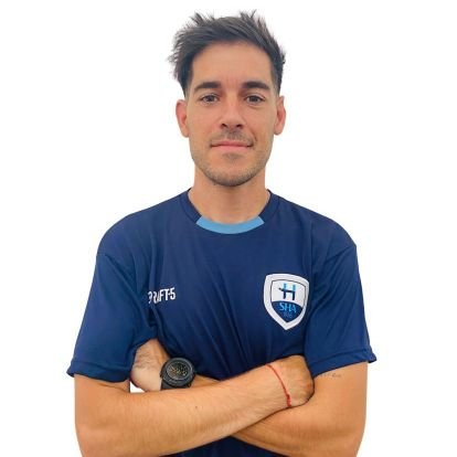 ➡️Profesor de Educación Física (UNLu)
➡️Entrenador de Fútbol (ISDE)
➡️Preparador Físico (APEFFA)
📚 Mg en Alto rendimiento deportivo

📚 Educador
⚽️ Scalonista