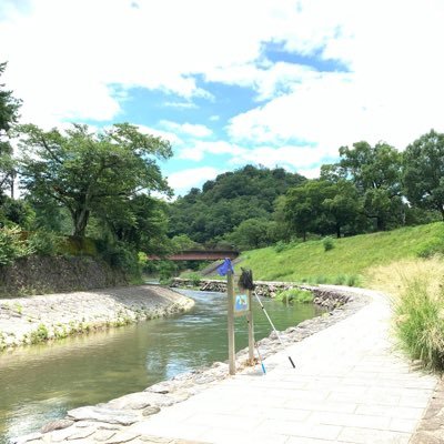 京都府立大学公認の釣りサークル！一年を通していろいろな釣りをしたり、魚取り、など本人次第で自由に遊べるサークルとなってます。活動は1ヶ月に1回ほど！ 大学になって釣りをやってみたい方是非お声がけください！DM絶賛受け付けてます。