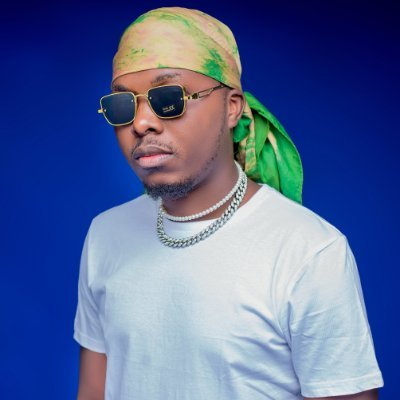 Reggae /Afro/Dancehall artiste. Bookings Stichfray@gmail.com +265881007555
Download my new song here https://t.co/qFVBBy8Vcs…