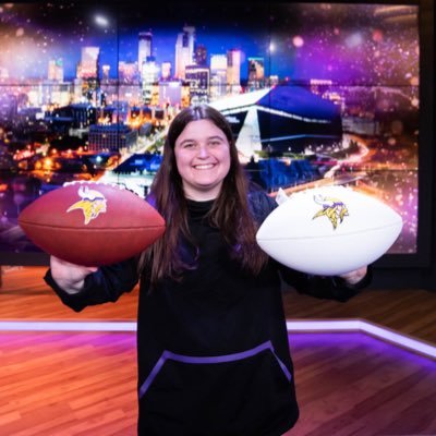 @Vikings production || TV Production in the Twin Cities || Tweets are my own || @hphky alum || Dog mom