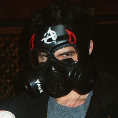 yyyauxxx's profile picture. i make pee noises