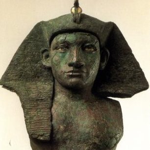 Sinuhe404299951's profile picture. I am Sinuhe "The Egyption"