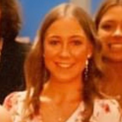 cjb_Creates's profile picture. I'm a country kid in city to follow my dreams and find who I am in both person and online through my degree. Hit the link to see https://t.co/SLwKq34qfv