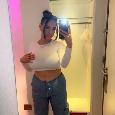 poppyy_maeee Profile Picture