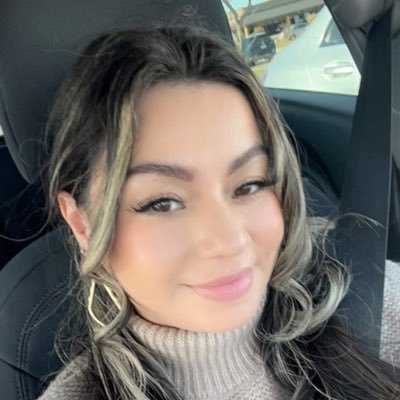 LorenaBarjas's profile picture.