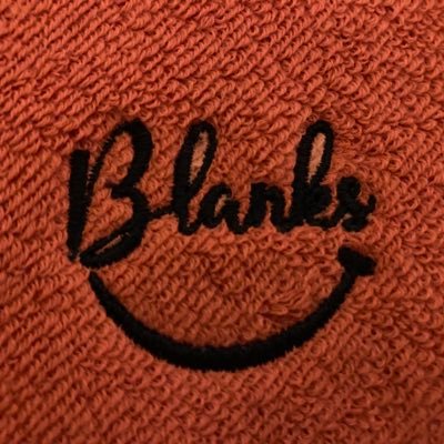 作詞家•作曲家。オリジナルポップバンドThe BLANKS主催。平日はサラリーマン YouTube https://t.co/5J6qo6ltL9